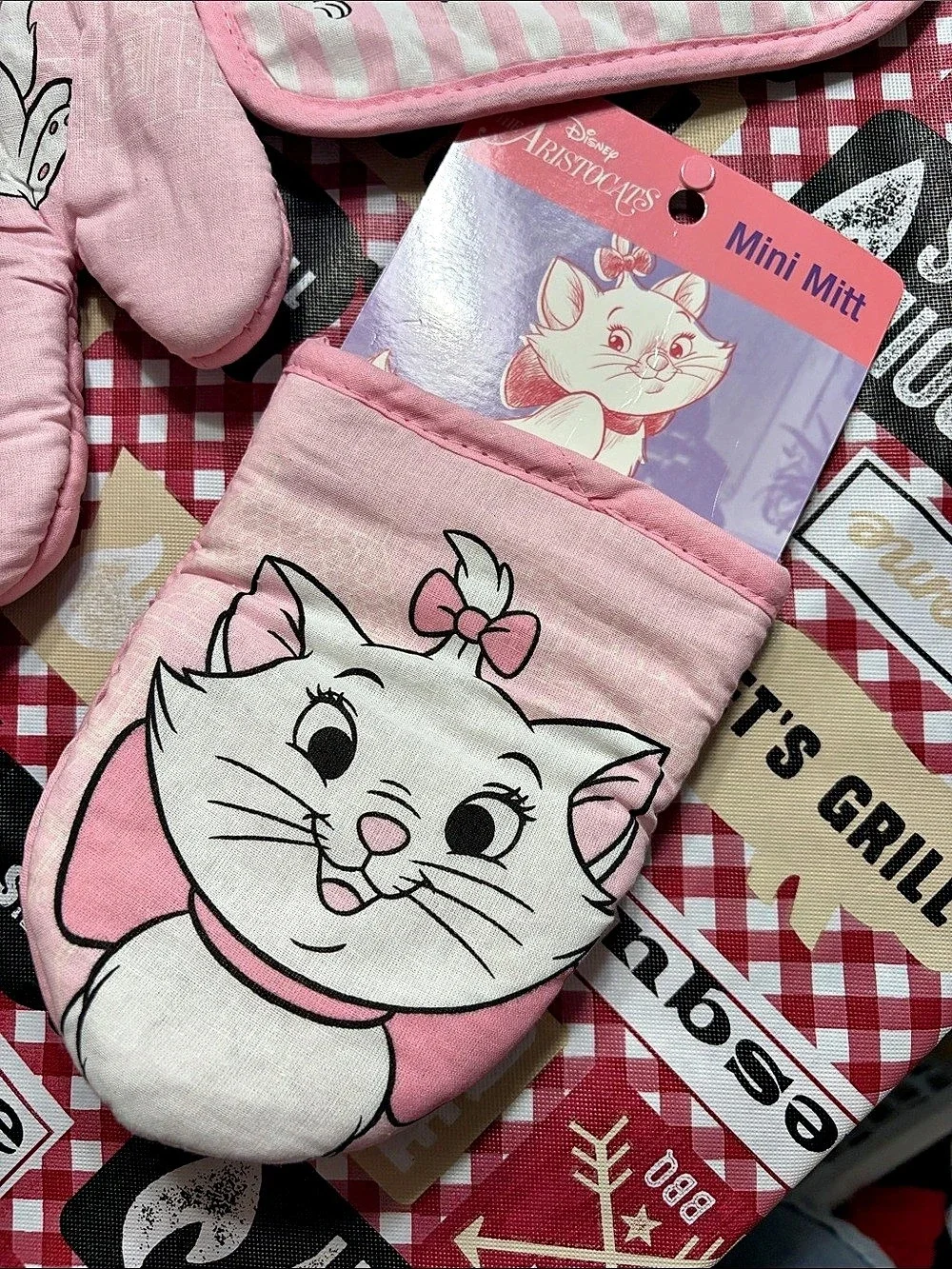 Disney Aristocats Marie Kitchen pot holder set Linen Set Pink & White Striped NW